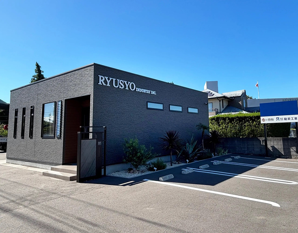 代表あいさつ画像